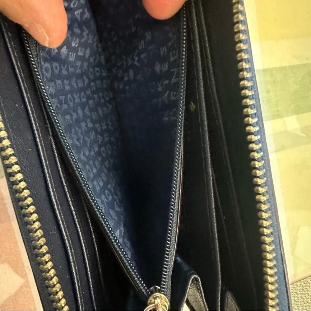 Kate Spade Laurel Way Neda Continental Striped Wallet - Picture 7 of 11